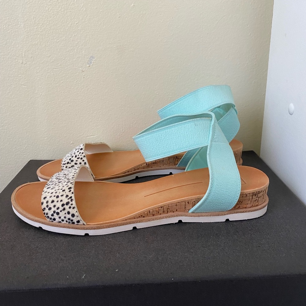 Open-toe Sandals